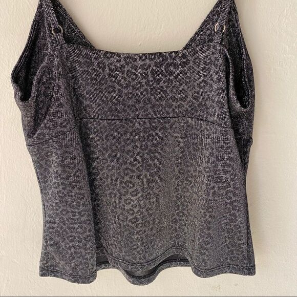 Animal print tee   - Picture 6 of 7